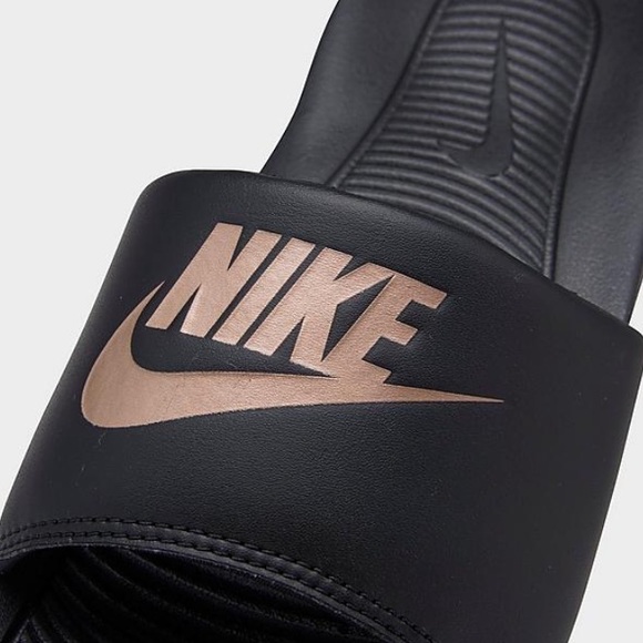 NIKE Victori One Women's Slide Slip On Sandal Black/Metallic Red Bronze - Picture 9 of 9